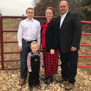 💞MEET YOUR POSHER, TARA💞